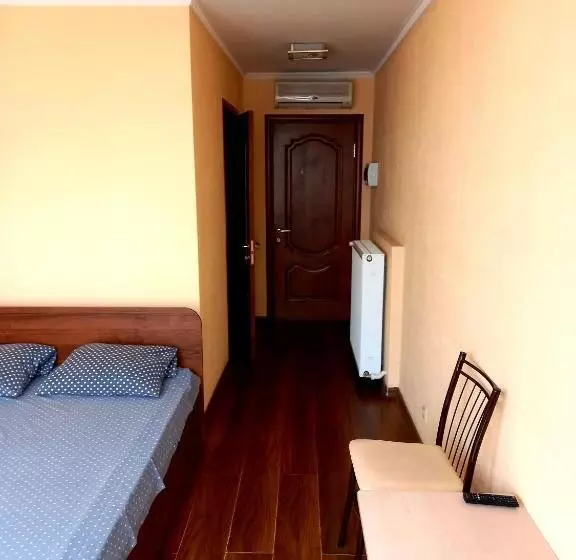 Hotel Rodina