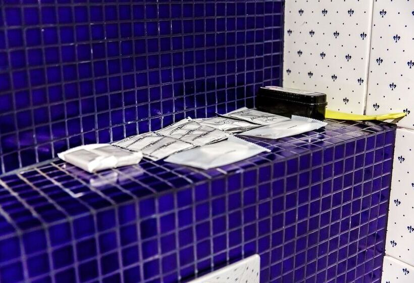 هتل Tsaritsynskiy