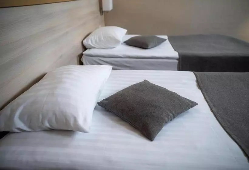 Sribni Leleky Hotel & Spa