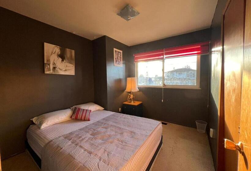 Pension Private Cozy Queen Room In North Delta