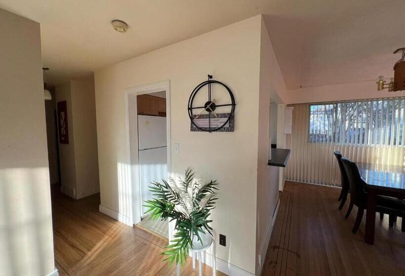 Pension Private Cozy Queen Room In North Delta