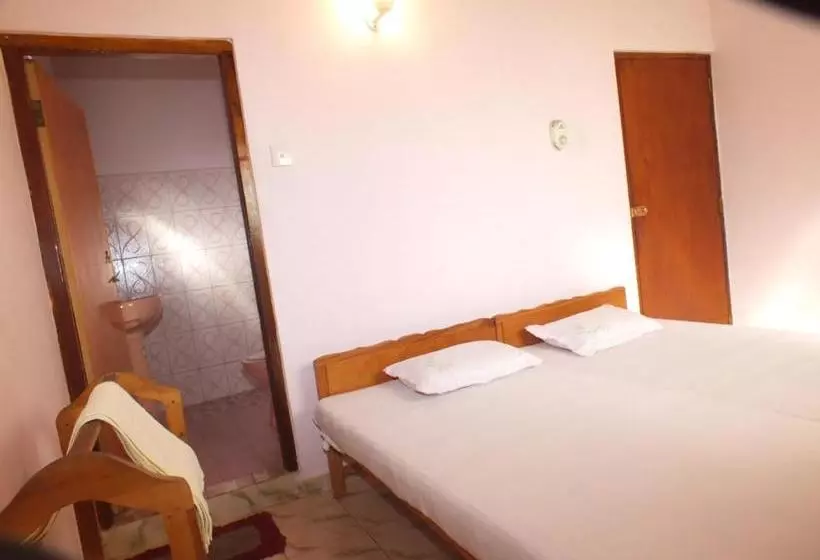Aamiaismajoitus (B&B) Arogya Resort