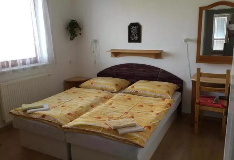 Aamiaismajoitus (B&B) Pension 325