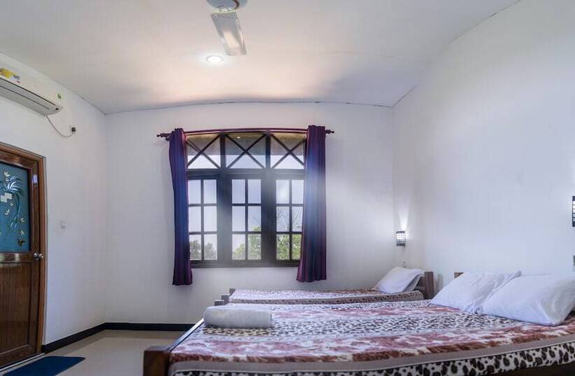 ベッドアンドブレックファースト Sanoga Resort Habarana