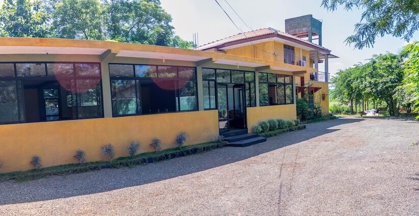 ベッドアンドブレックファースト Sanoga Resort Habarana