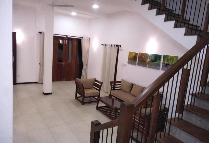 住宿加早餐 Villa Red Lobster