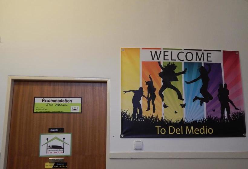 Hostel Delmedio