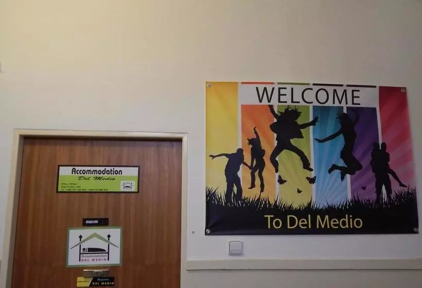 Hostel Delmedio