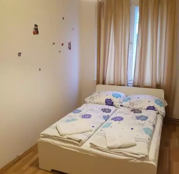 Hostel Opletalova