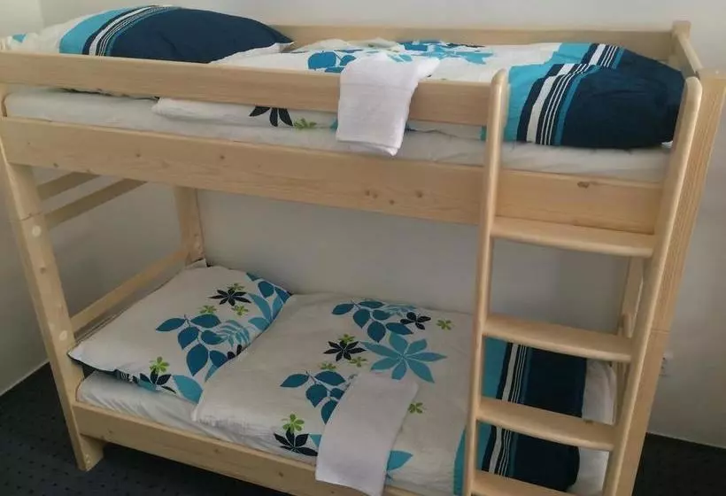 Hostel Opletalova