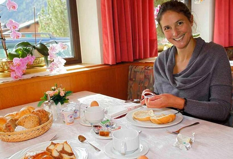 בית מלון כפרי Garni Morene