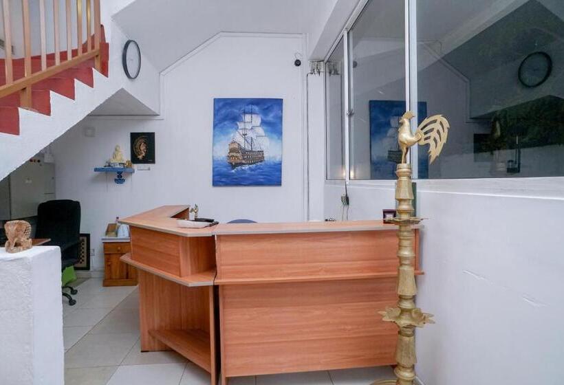 Hotel Mirissa Regent