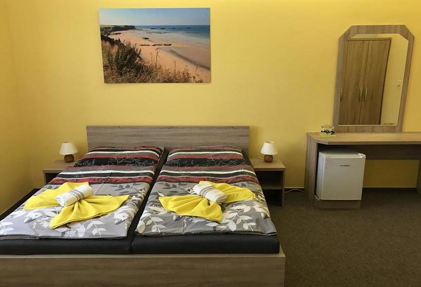 ホテル & Spa Centrum Palmira