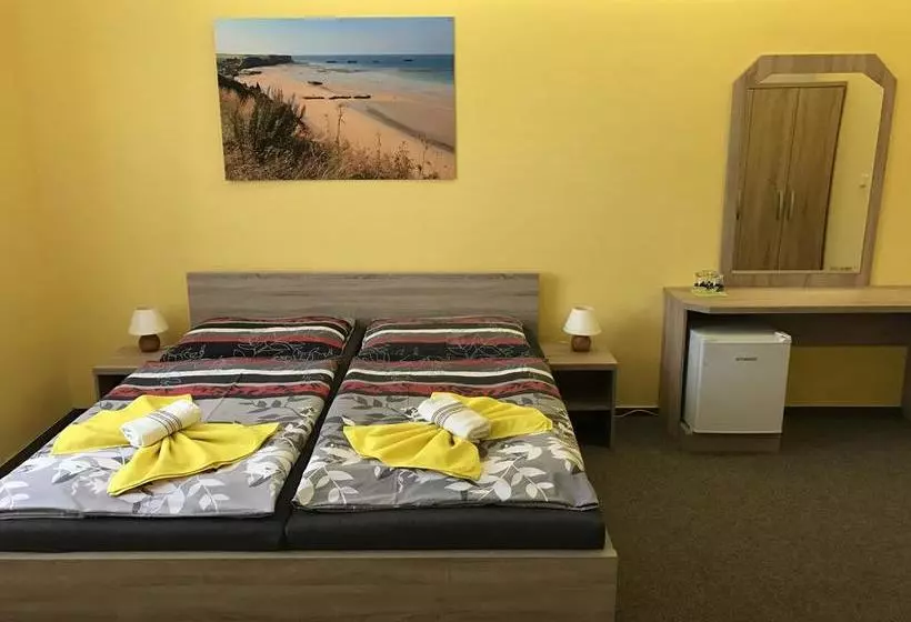 ホテル & Spa Centrum Palmira