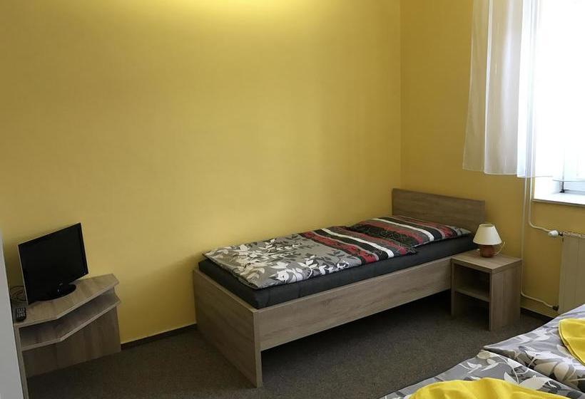 ホテル & Spa Centrum Palmira