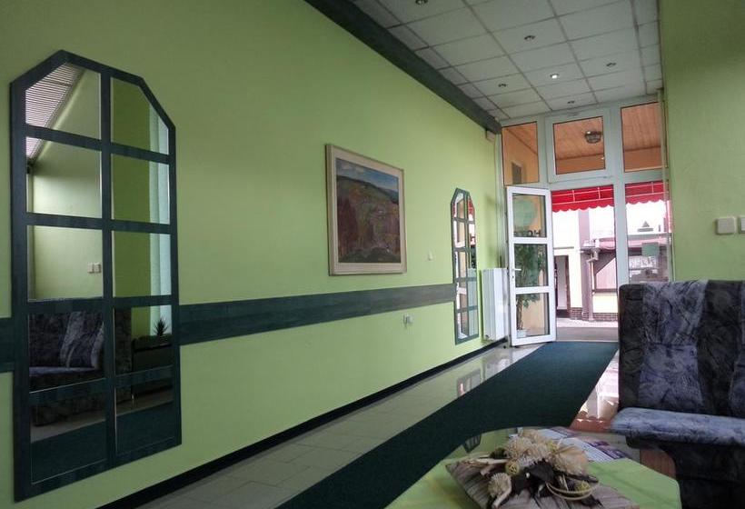 ホテル & Spa Centrum Palmira