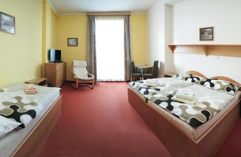 호텔 Sportaréna Teplice Příspěvková Organizace