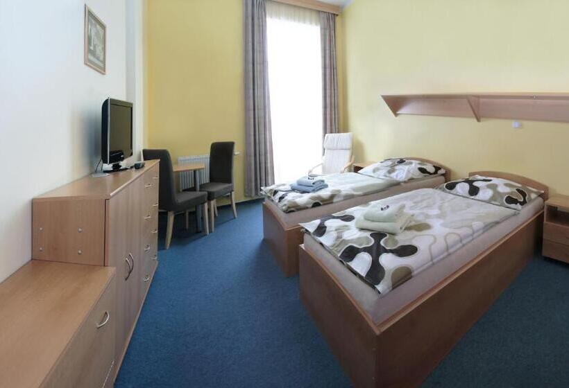 호텔 Sportaréna Teplice Příspěvková Organizace