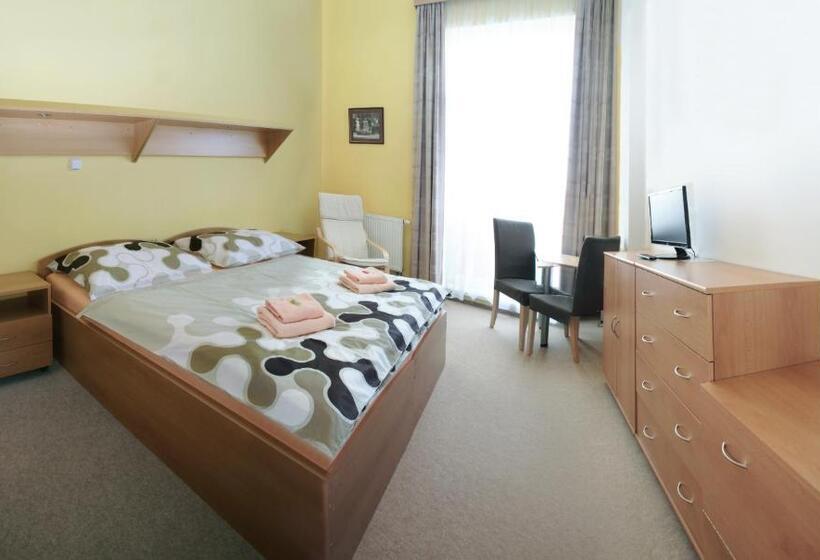 호텔 Sportaréna Teplice Příspěvková Organizace