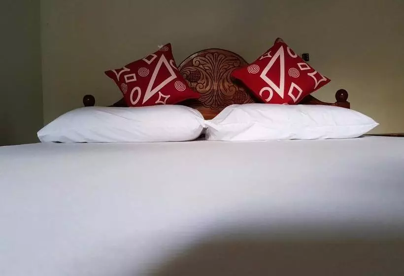 Hotel Summer Set Inn