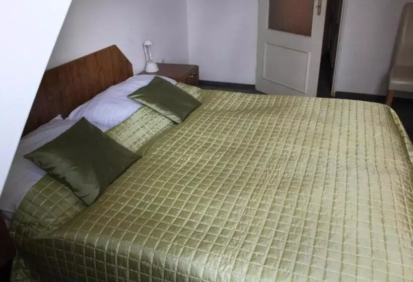 Hotel U Apoštola