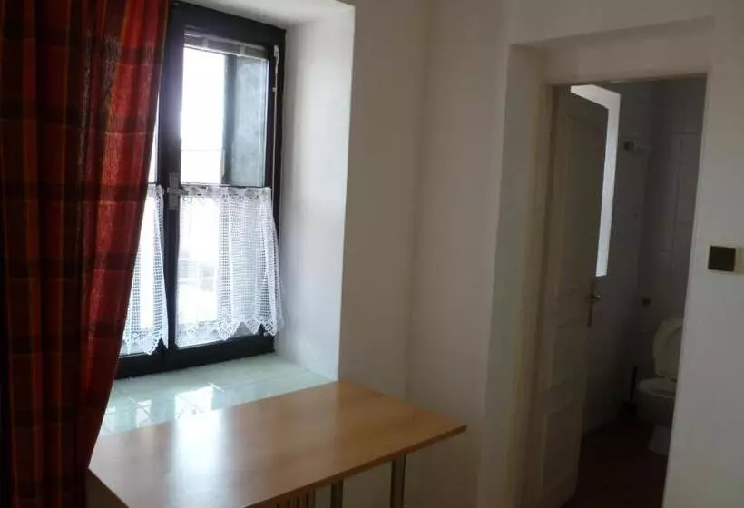Hotel U Apoštola