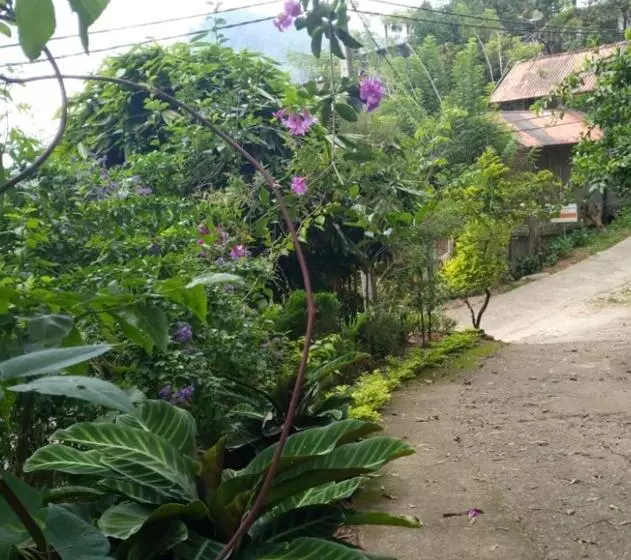 リゾートホテル Ella City Reach Hostel