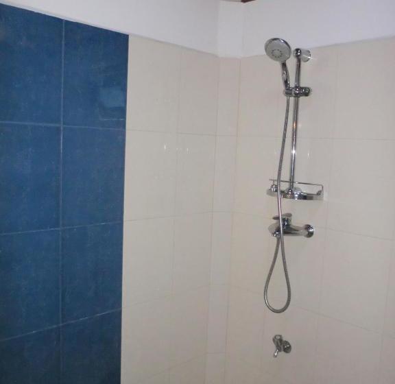 Top Of The Hill Guesthouse