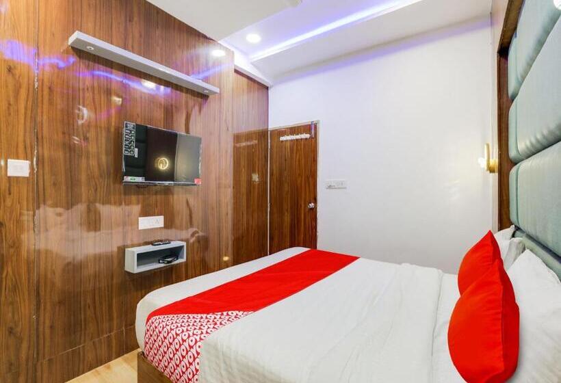 Oyo Hotel Bhanu Villa