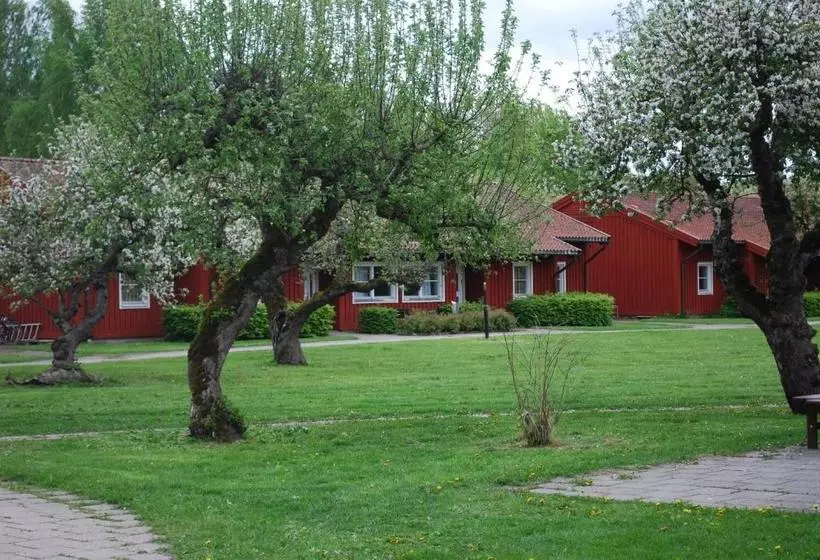 ユースホステル Valla Folkhögskola