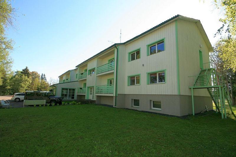 تختخواب و صبحانه L Sõnajala