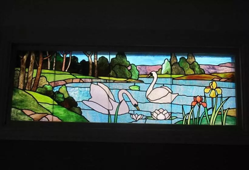 Borrgården Hostel