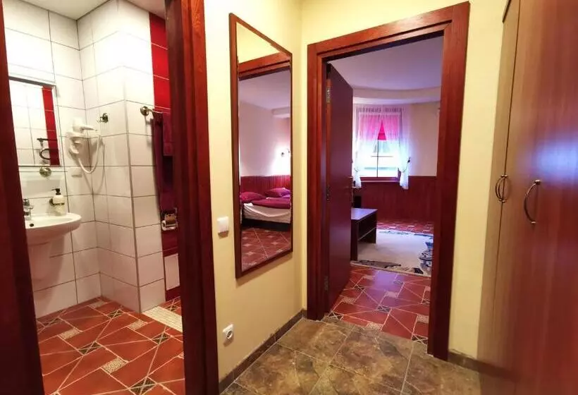 هتل Galia Apartments In Druskininkai