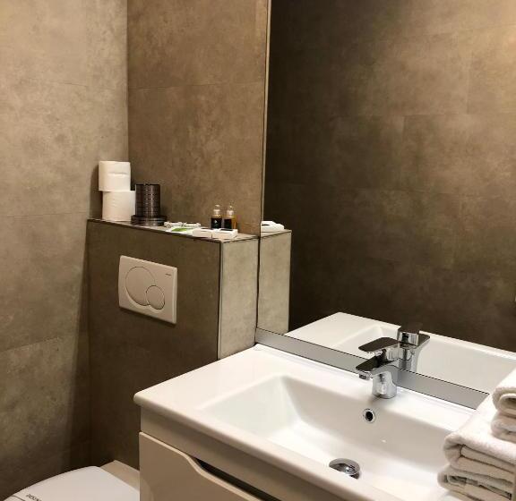 ホテル Garni Klaret