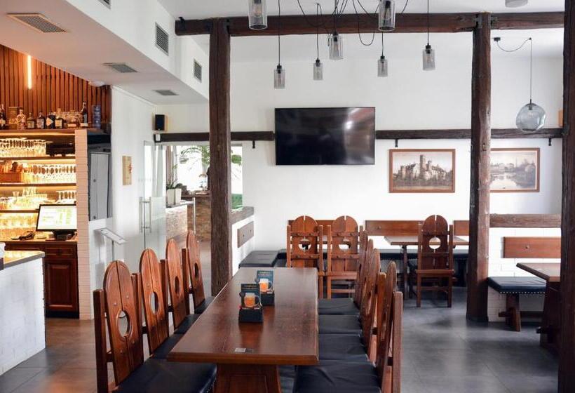 فندق Penzion Rose Břeclav