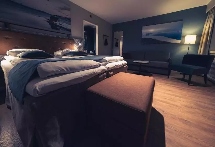 هتل Scandic Harstad