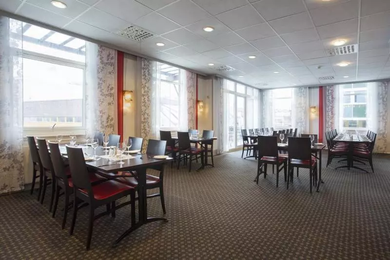 هتل Scandic Harstad