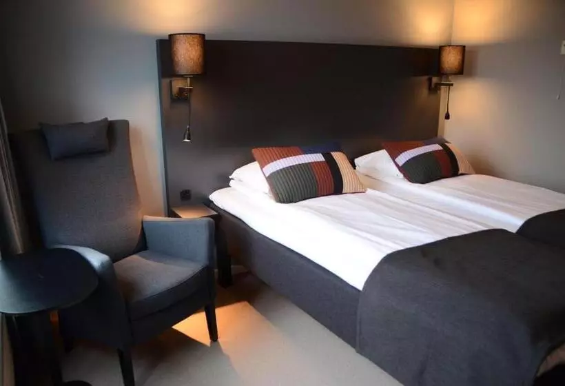 Otel Zefyr