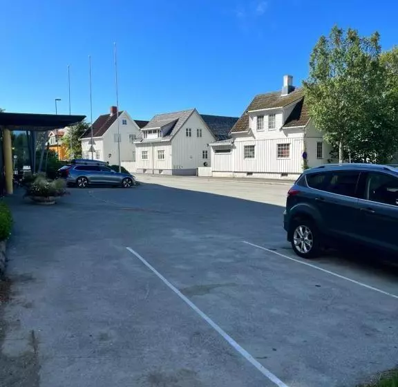 Otel Zefyr