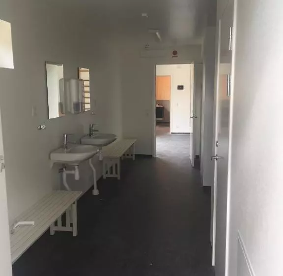 Stenholmens Gårdshotell