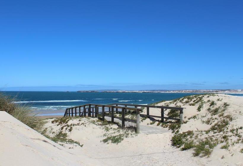 Общежитие Next Level Surf Camp