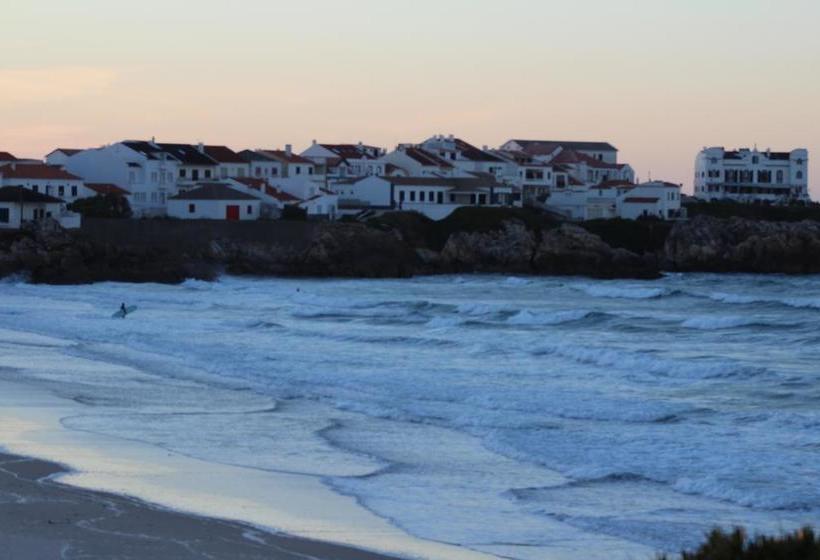 Общежитие Next Level Surf Camp