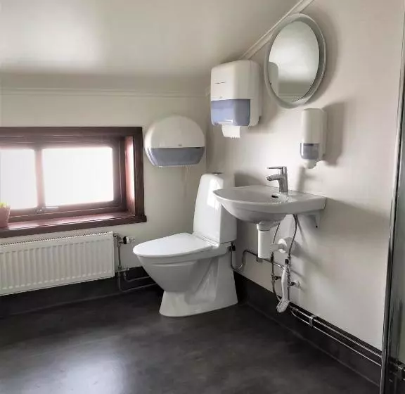 Retkeilymaja Storstrand Kursgård