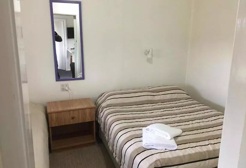 Alma Motel