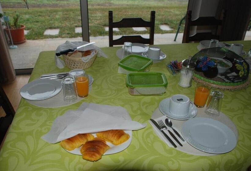 تختخواب و صبحانه Quinta Pedras De Baixo