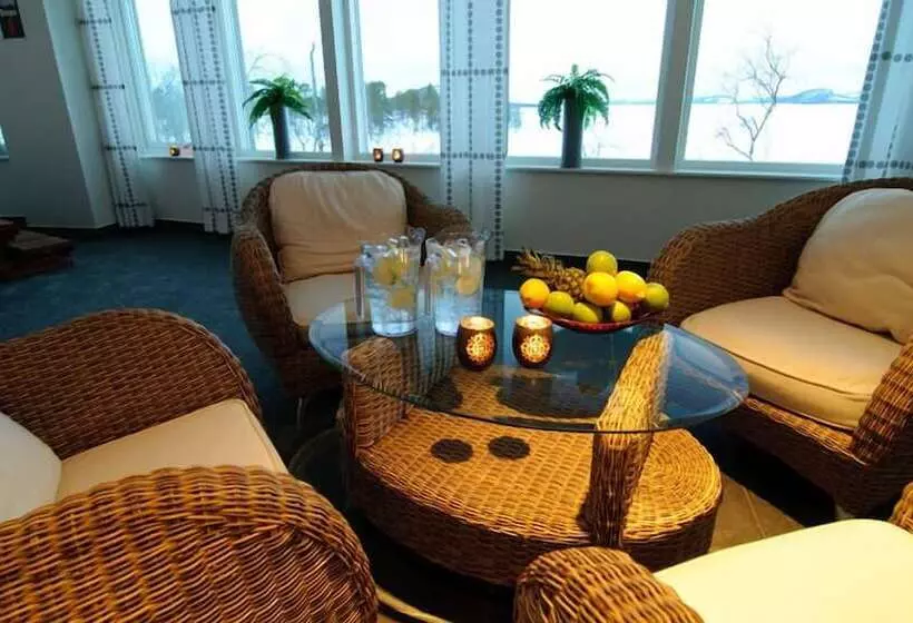 Hornavan Hotell