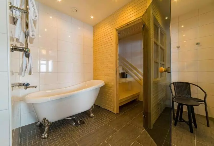 Hornavan Hotell