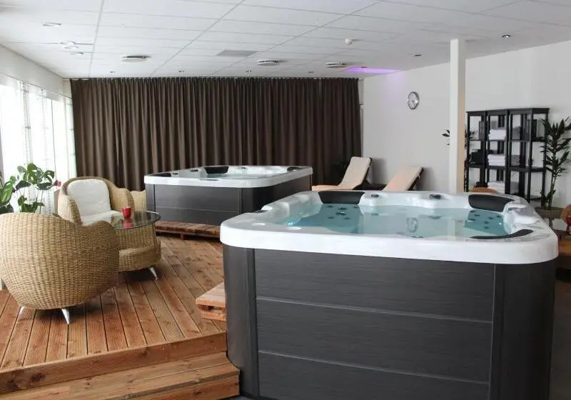 Hornavan Hotell