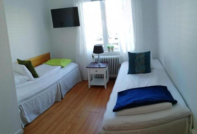 בית מלון כפרי L Björnidet