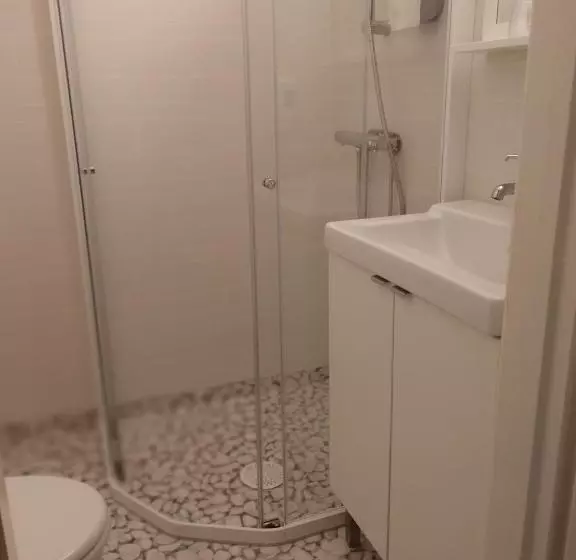 هتل L Björnidet